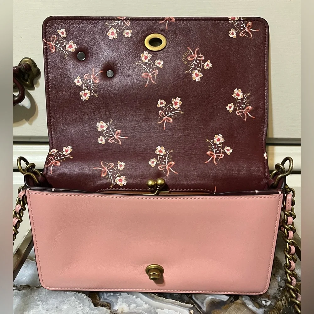 Coach 1941 Dinky Crossbody Bag! - Picture 8 of 14
